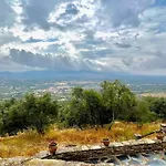 La Cordonera Holiday home Herguijuela